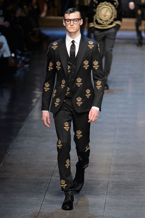 Costumes Dolce & Gabbana pour Homme .